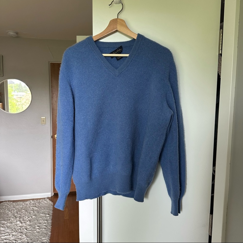 Vintage cashmere Brooks Brothers v-neck sweater